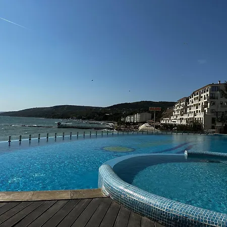 Perfect Sea And Pool View Marina City *
